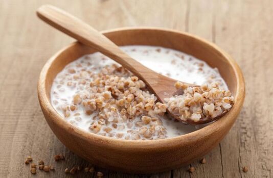Bouillie de sarrasin avec kefir