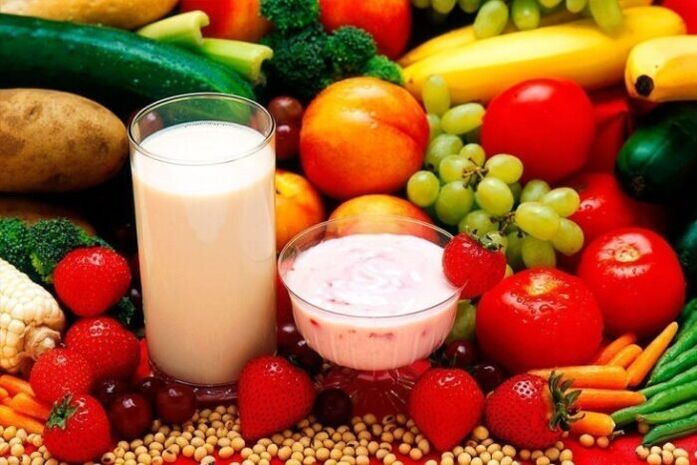 régime à base de fruits et de yaourts